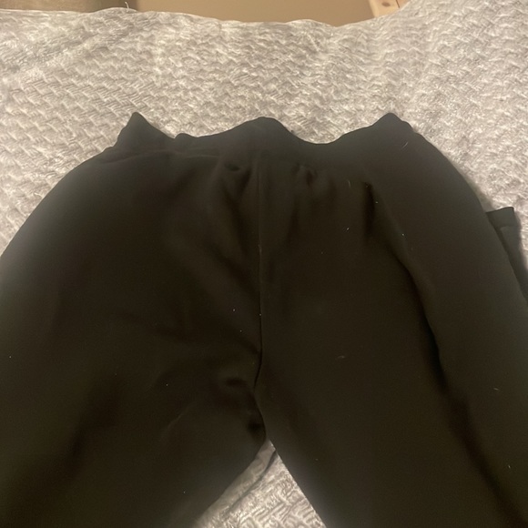 Used! Has drawstring. - Picture 2 of 3